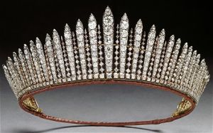 Royal jewels - tiara_royal jewellery.jpg